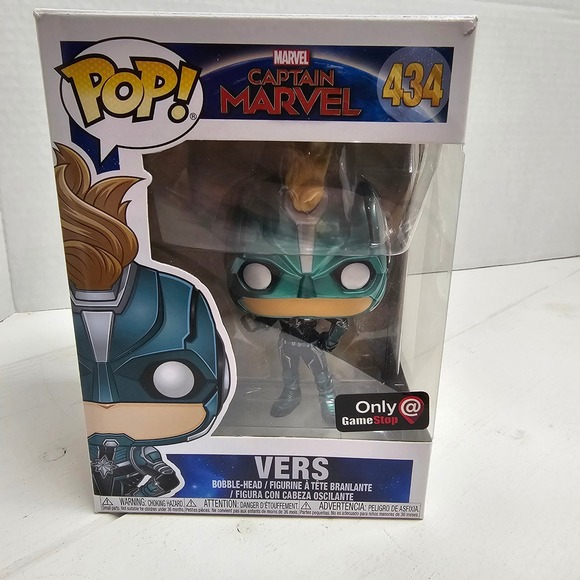 Funko Pop Marvel Captain Marvel Vers 434 GameStop Exclusive Vinyl Figure